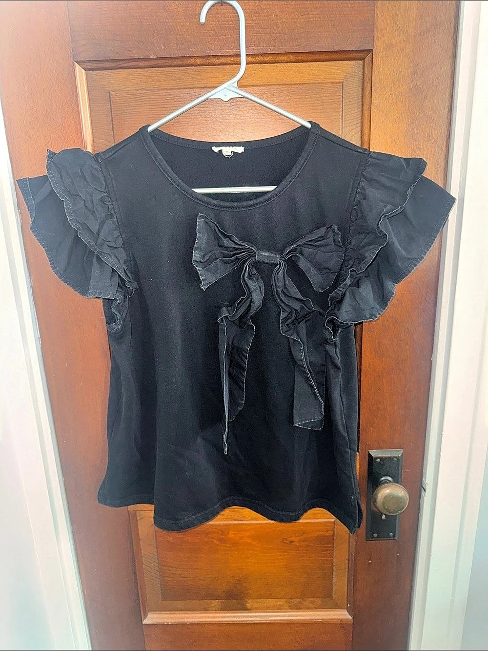 Jodifl Ruffle Sleeve Black Size Medium Like New